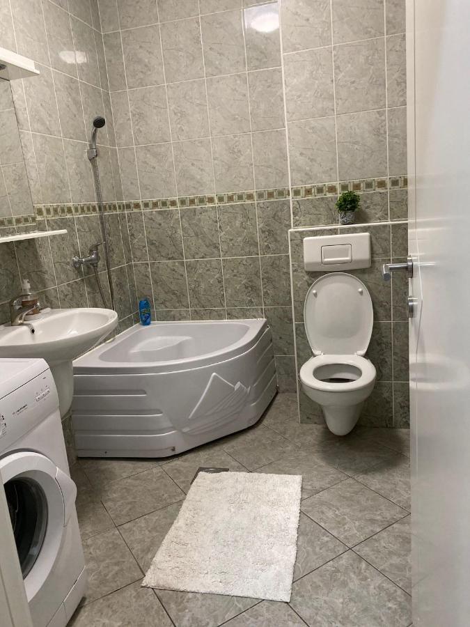 Apartman Ns Dan Centar 诺威萨 外观 照片